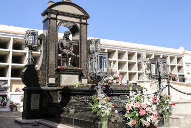 Tumba de Camarón de la Isla
